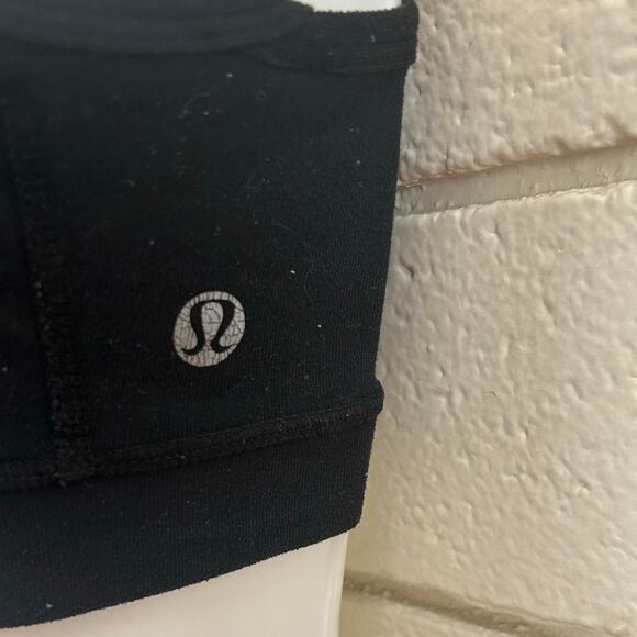 Lululemon Black Sports Bra size 2 - Picture 4 of 8